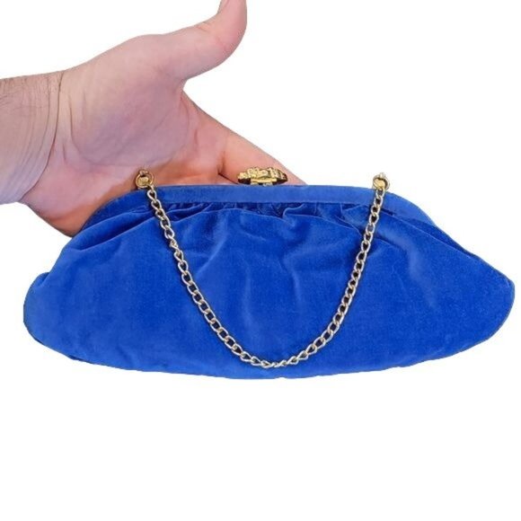 Beautiful Colbat Blue Velvet and Gold Accent Clutch Purse with Matching Gloves - Picture 9 of 16